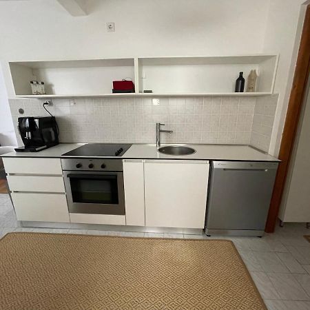 Holiday Home Cesarica Karlobag Ngoại thất bức ảnh